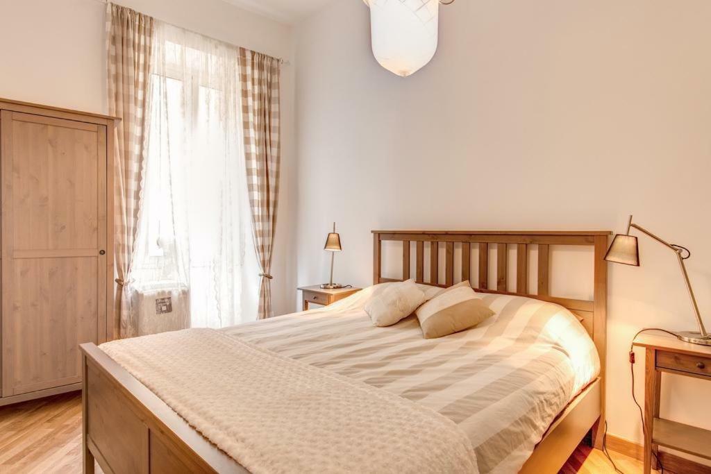Апартаменти Navona Flat Di Elena & Paola Рим Екстер'єр фото